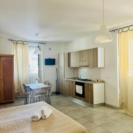 Apartment Affacciati Sulle Eolie Sul Lungomare Marina
