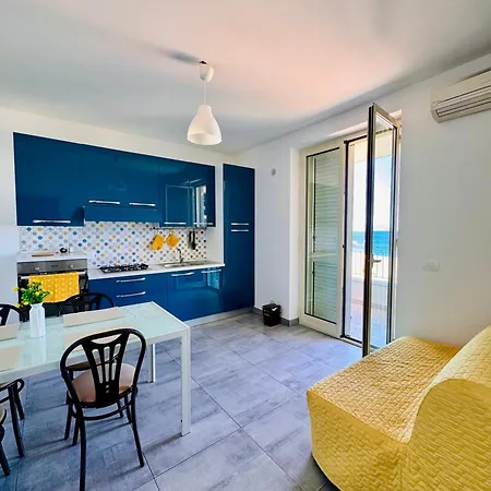 アパート Affacciati Sulle Eolie Sul Lungomare Marina *